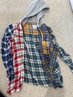 Women’s Multi-Plaid Hooded Button-Down Shirt - Mixed Colors
